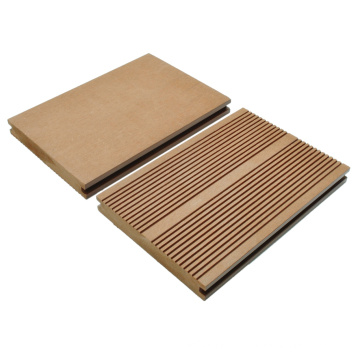 Solid / WPC / Plástico de madeira Composto Pavimento / Decking ao ar livre145 * 21